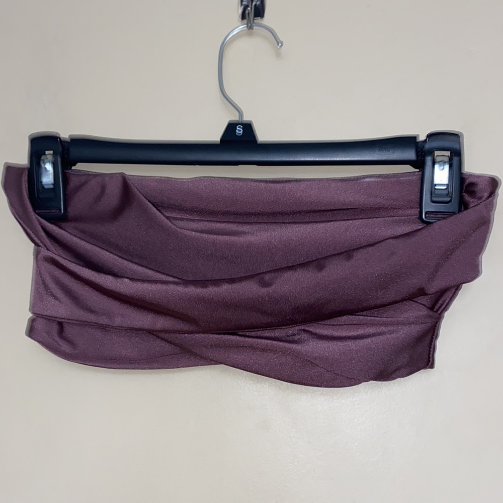 Superdown Strapless Crop Top - image 6